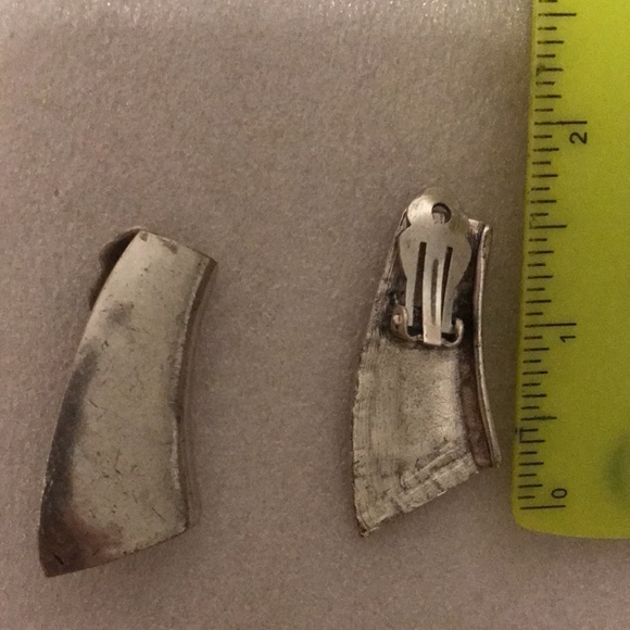 Earrings - Picture 2 of 2